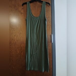 BCBGENERATION olive ribbed tank midi dress